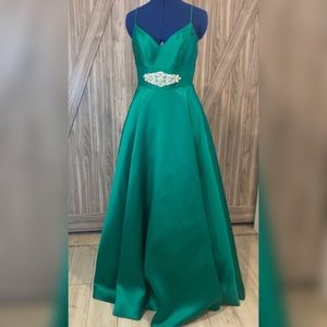Emerald Green Formal Gown